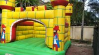 knight bouncy castle